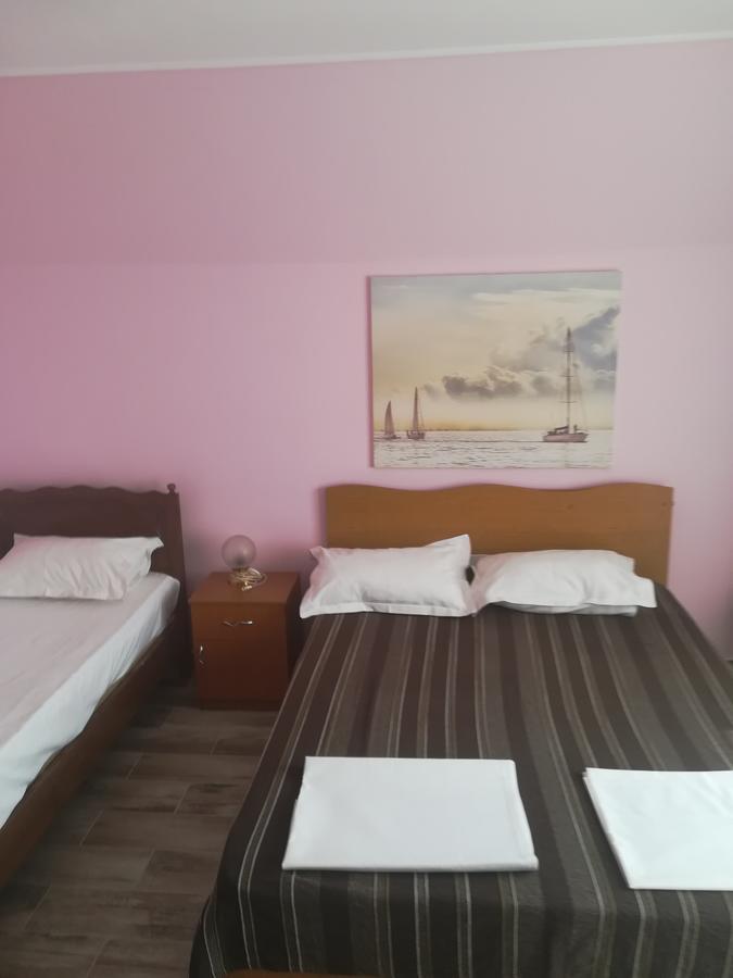 Casa Dalena Hotell Costinesti Eksteriør bilde
